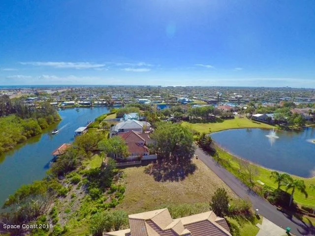 Photo of 280 Lanternback Island Drive