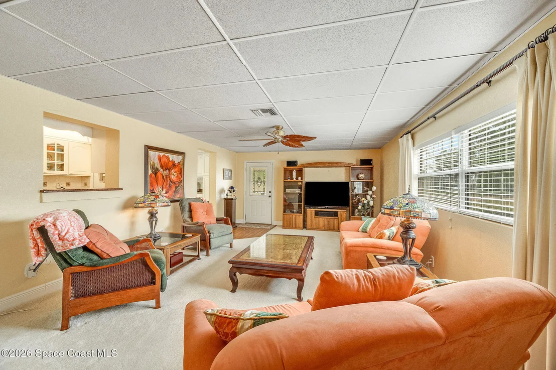 Photo of 986 Sarno Road