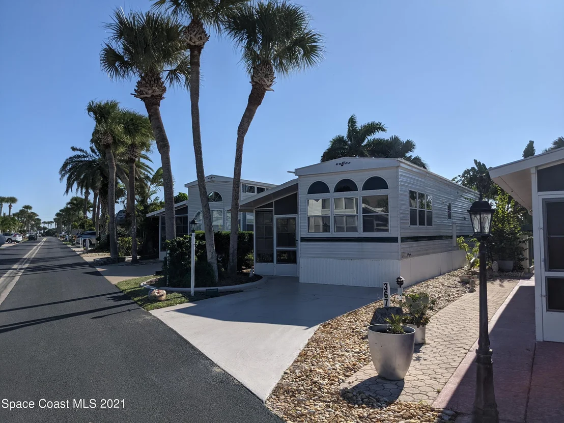 Photo of 357 Pier Lane