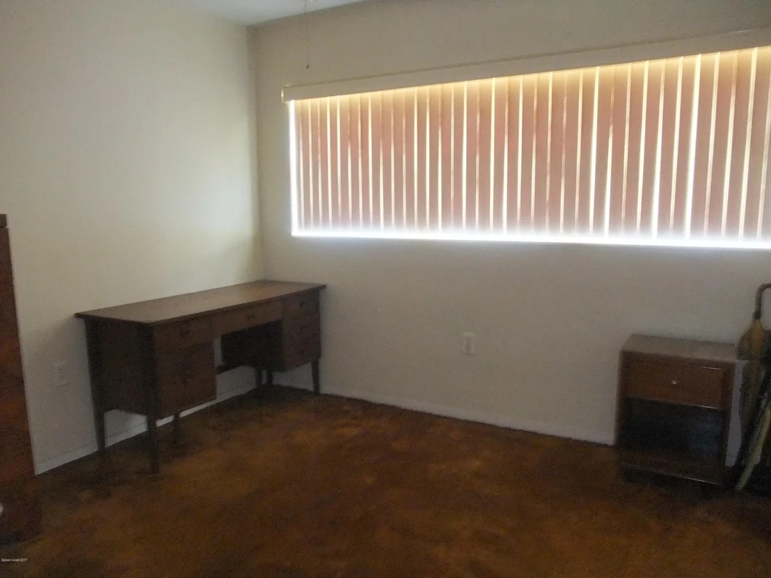Photo of 484 Penguin Drive