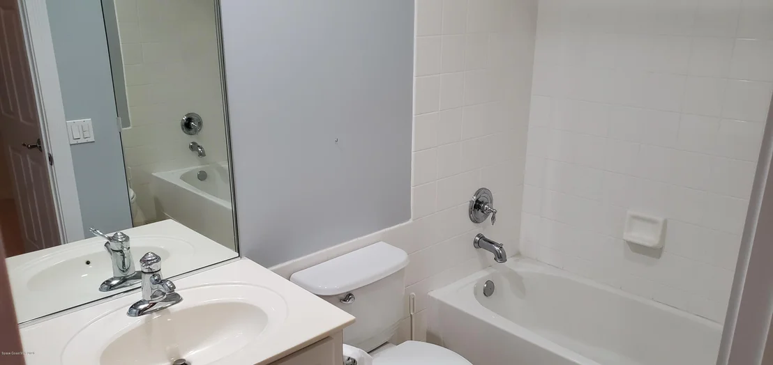 Photo of 3434 Hyperion Way SE