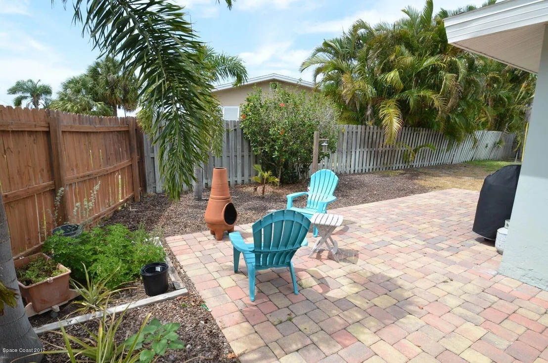 Photo of 1138 Pinetree Drive