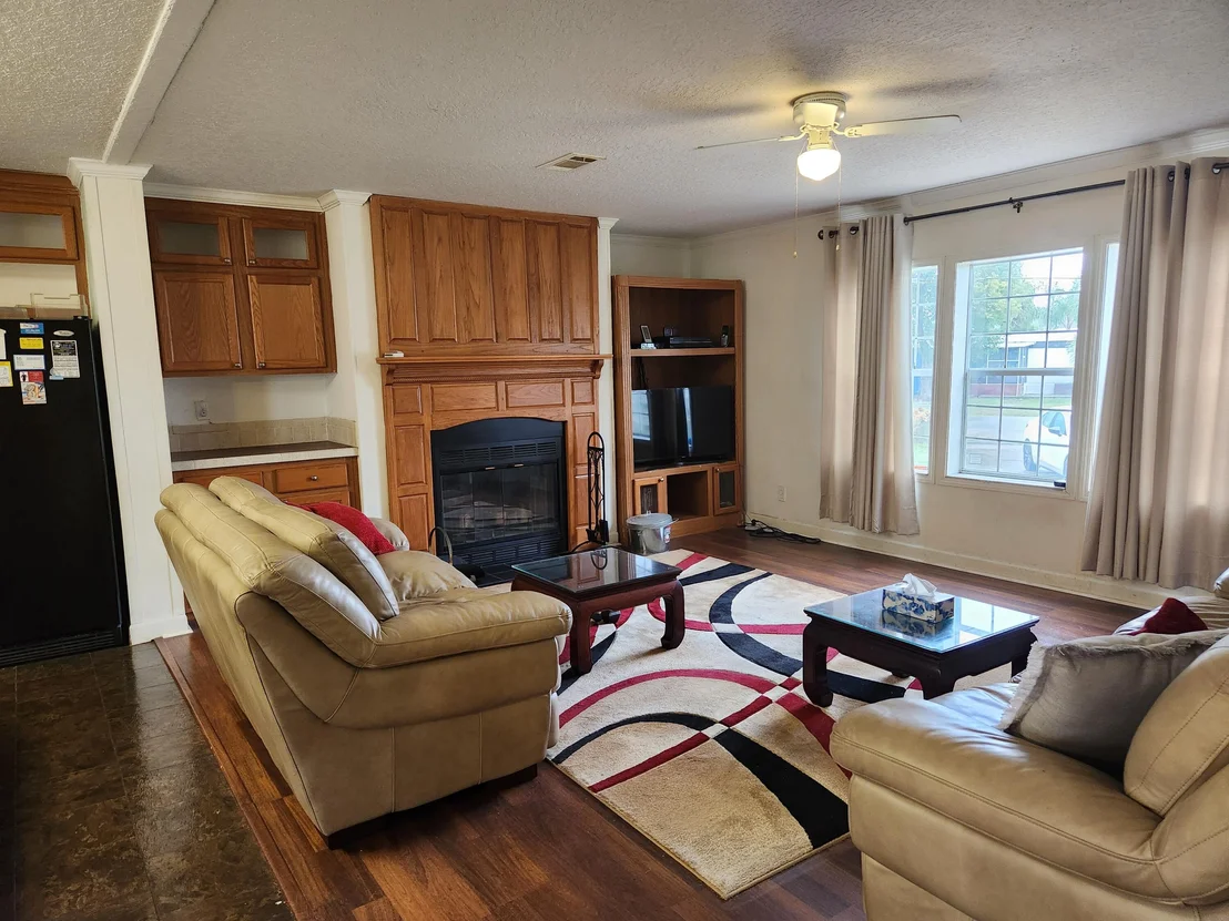 Photo of 2414 Elsie Circle