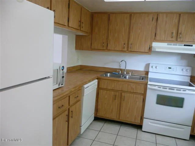 Photo of Unit 203 at 3025 Thrush Drive