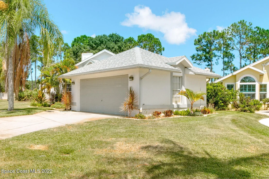 Photo of 3970 Saint Armens Circle