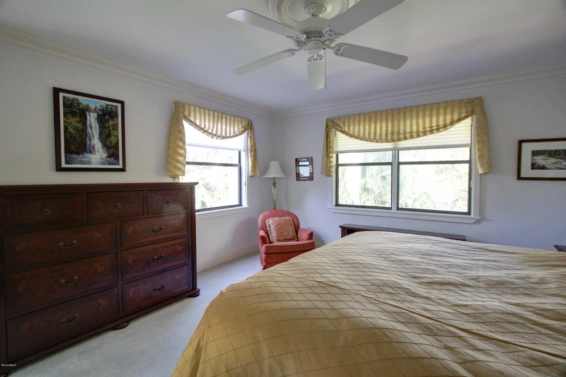 Photo of 738 Malibu Lane