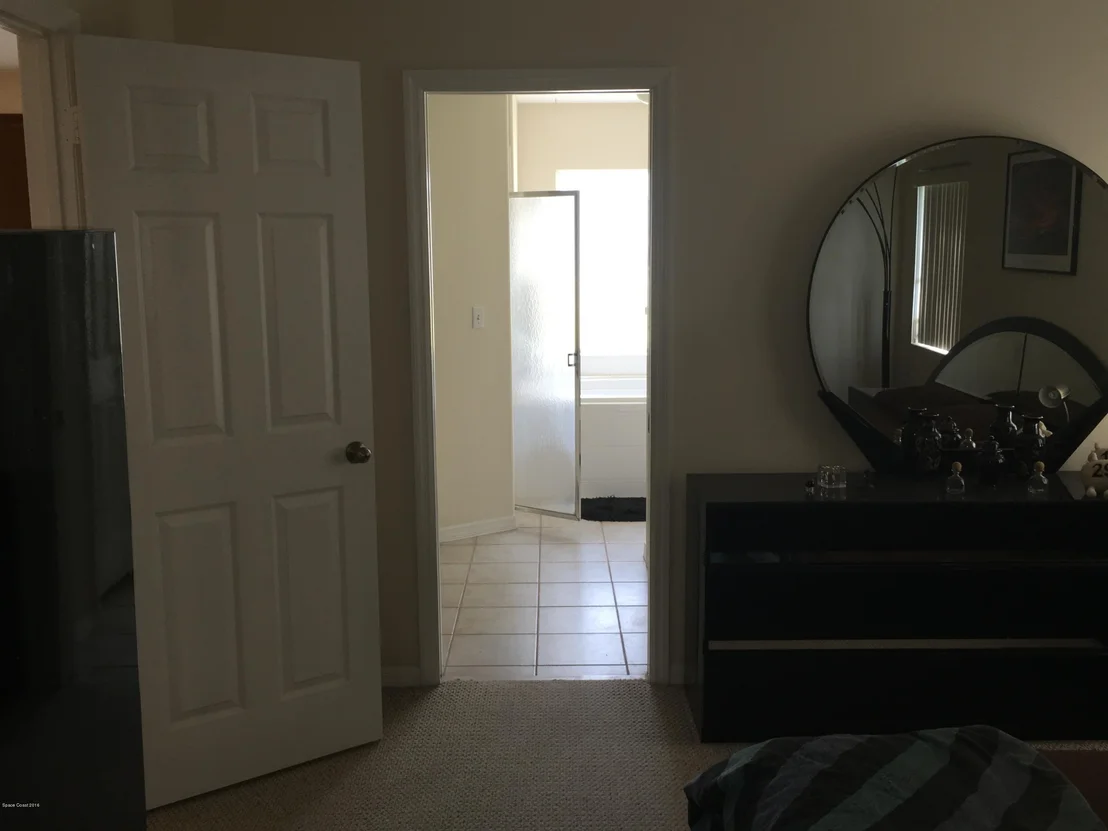 Photo of 4025 57th Terrace