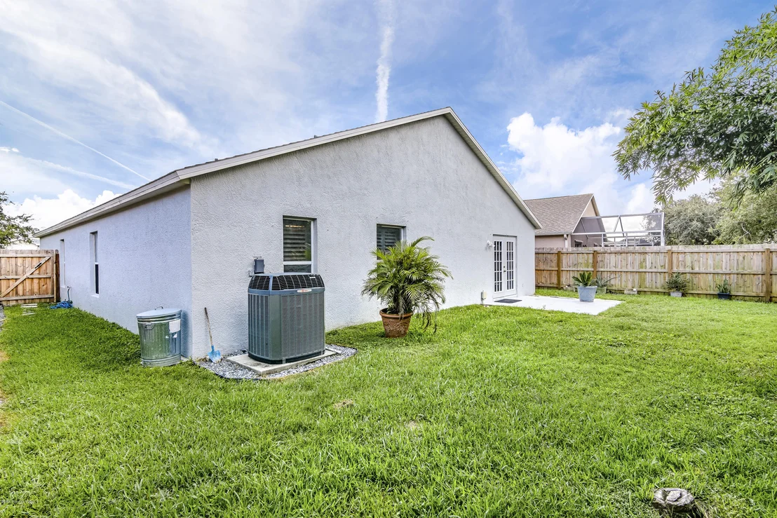 Photo of 752 Lake George Drive