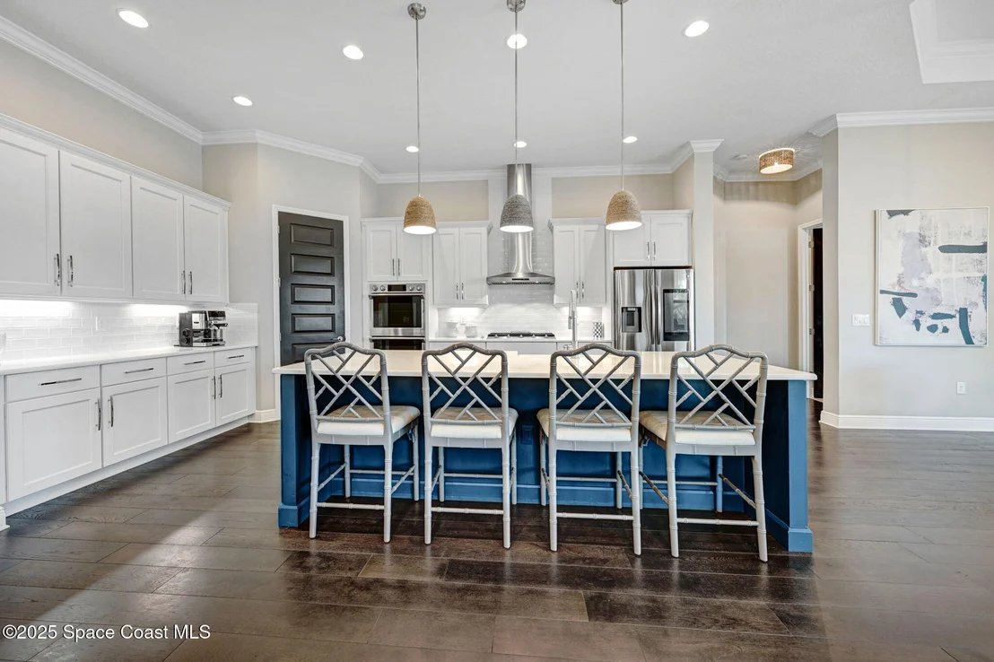 Photo of 8116 Stonecrest Drive