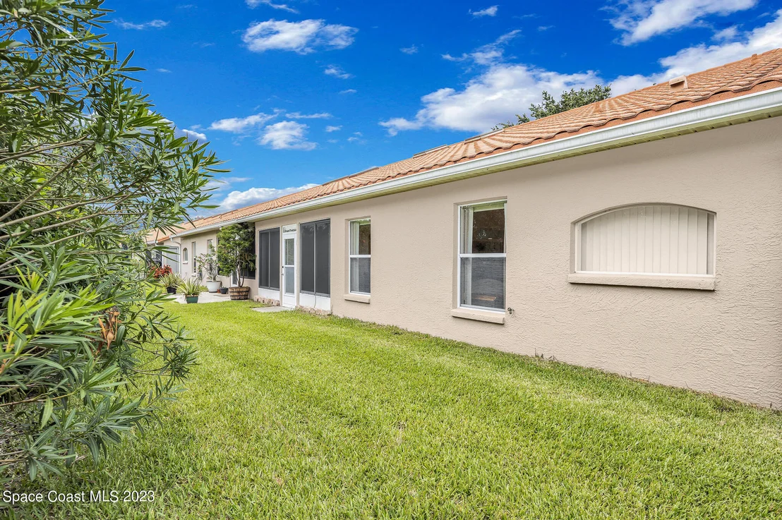 Photo of 7657 Candlewick Drive