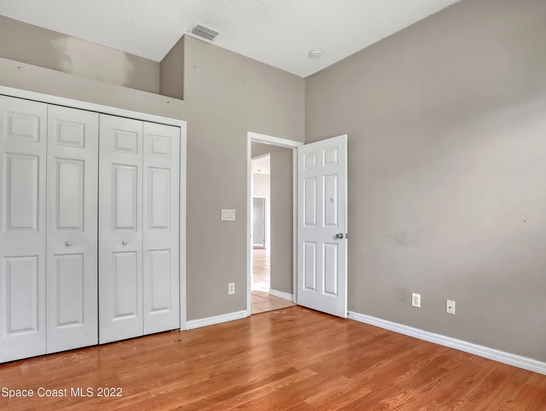Photo of 8041 Bracken Lane