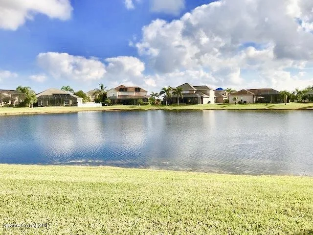 Photo of 3637 Peninsula Circle