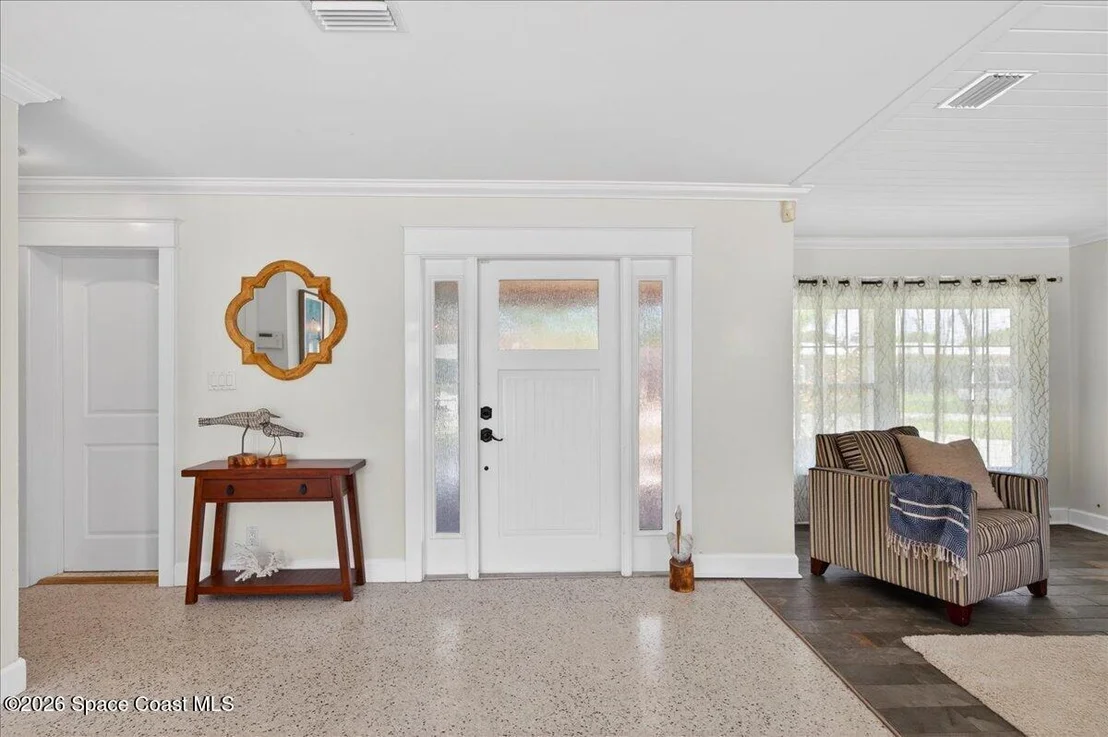 Photo of 433 Blakey Boulevard