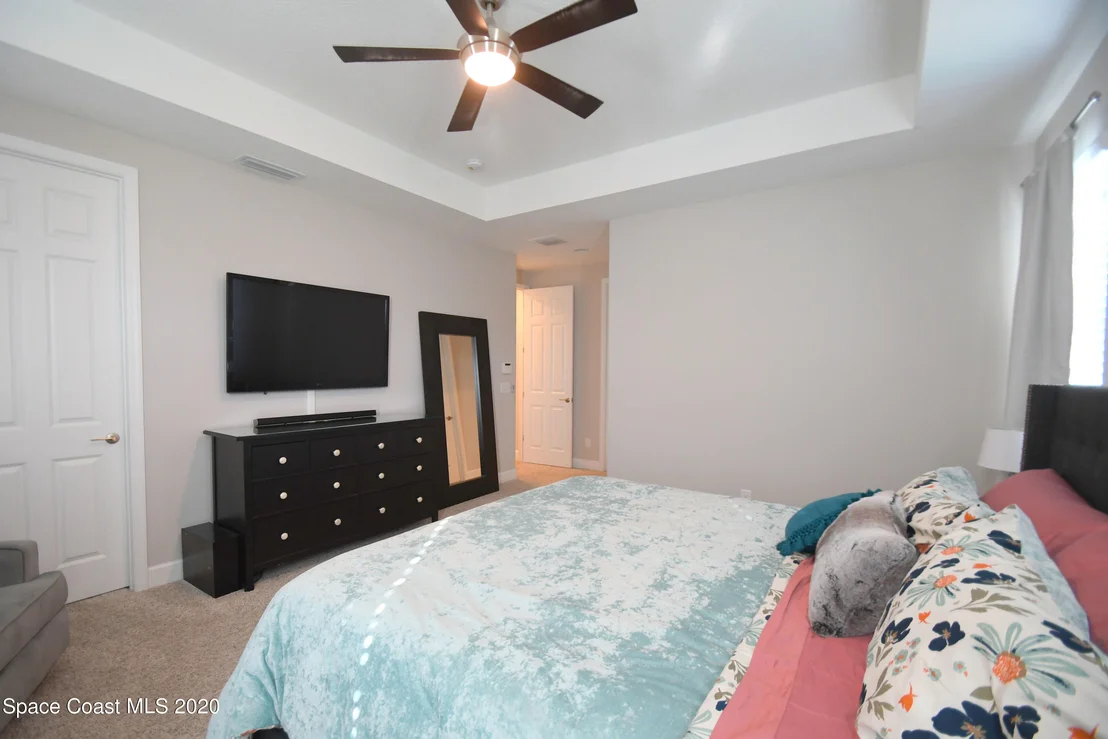 Photo of 2872 Casterton Drive