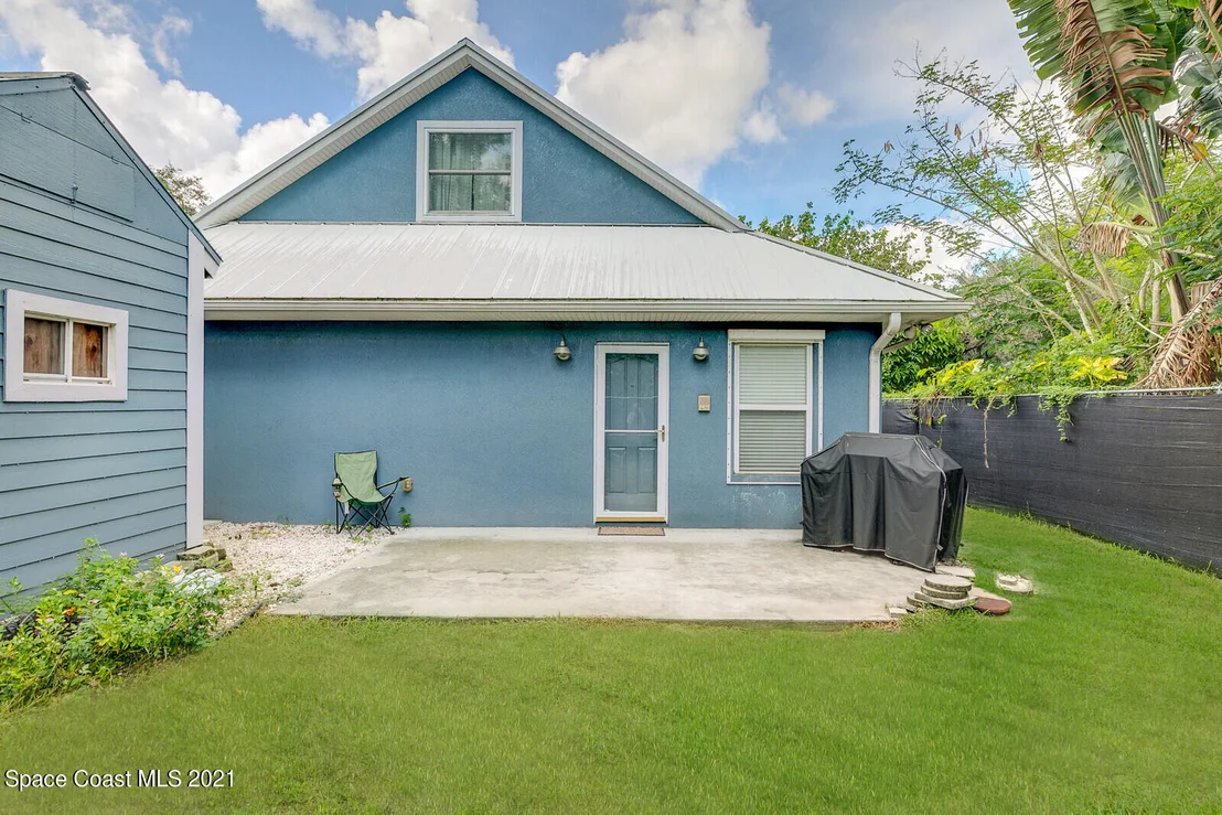 Photo of 1397 Miller Street NE