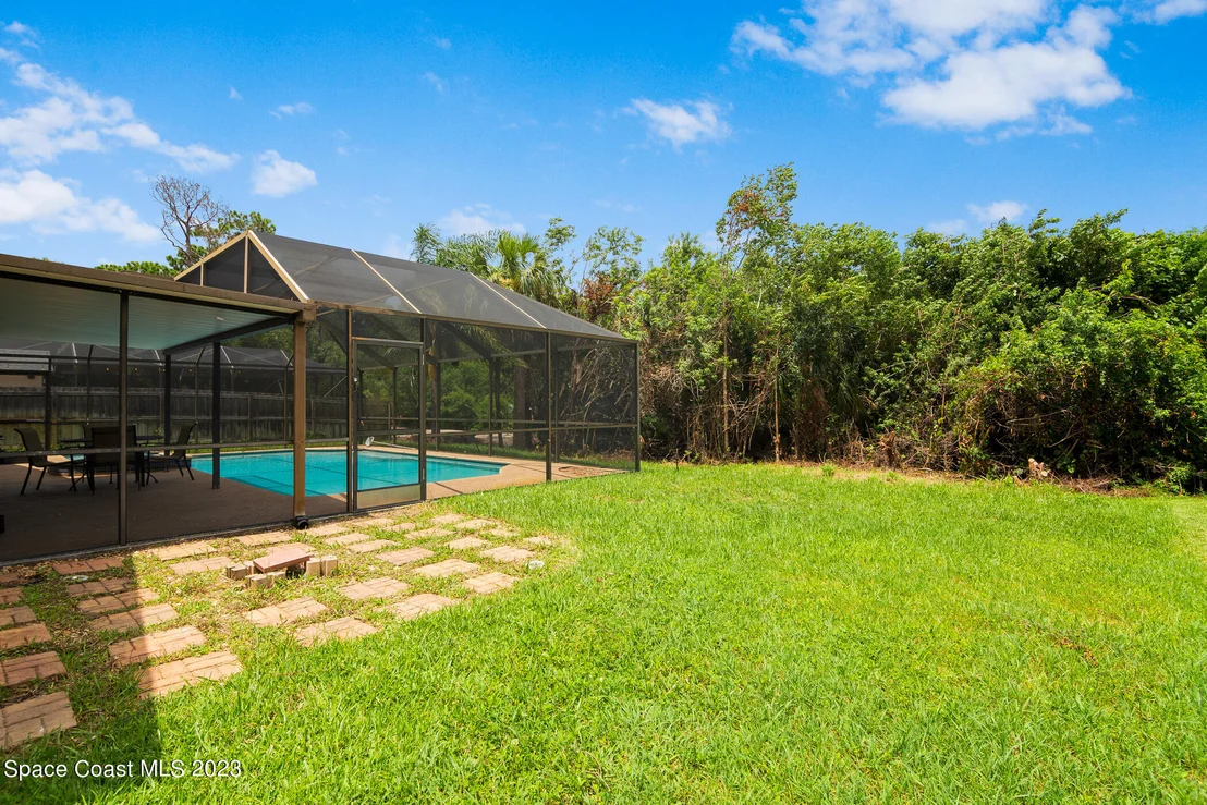 Photo of 4595 Willow Bend Drive
