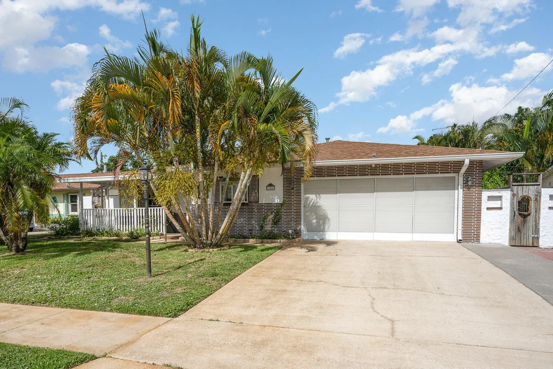 Photo of 764 Walnut Drive