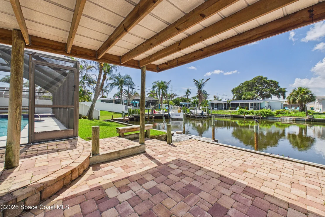 Photo of 406 Sandpiper Drive