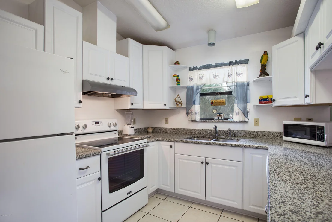 Photo of 3835 Milwaukee Avenue