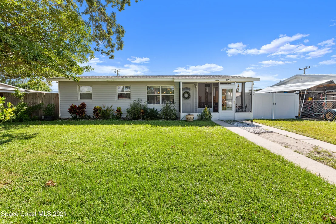 Photo of 4163 Robinhood Drive