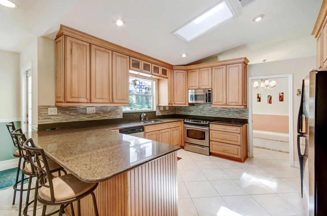 Photo of 200 River Road Circle