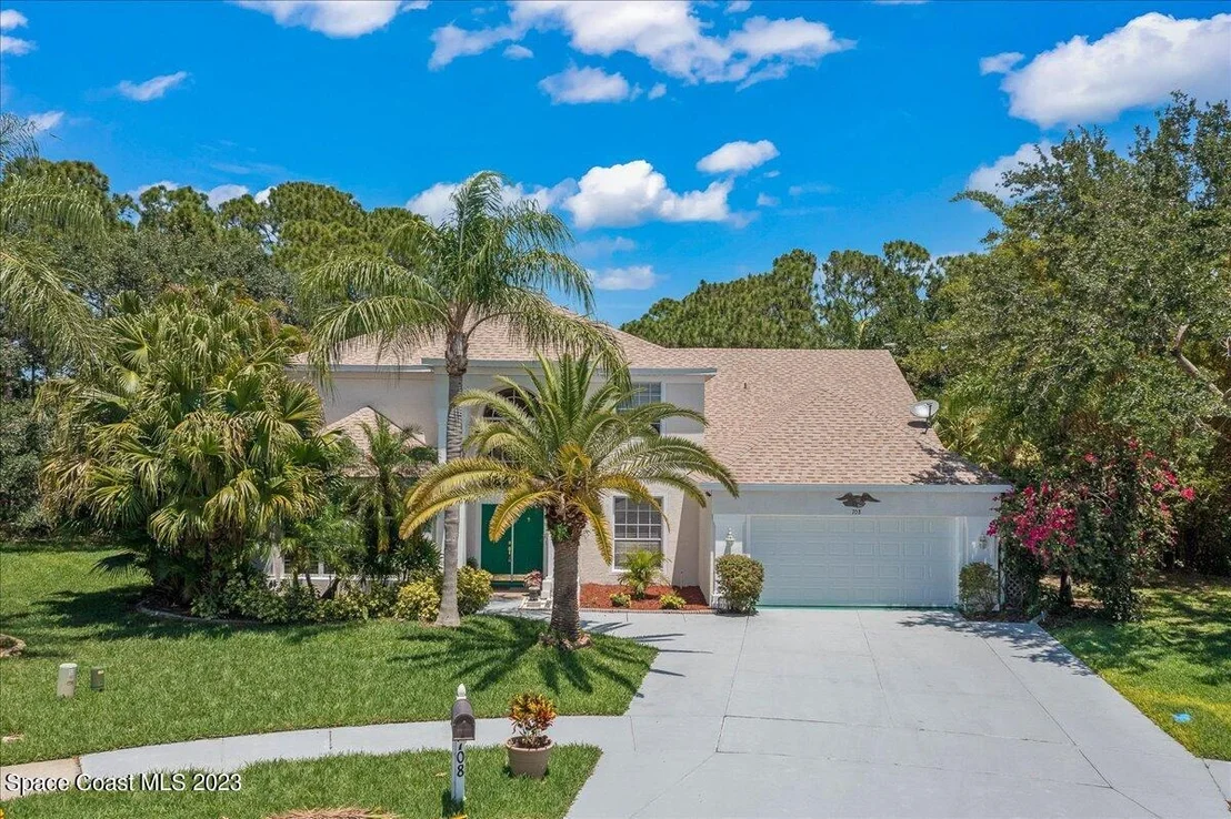 Photo of 708 Danesbrook Way