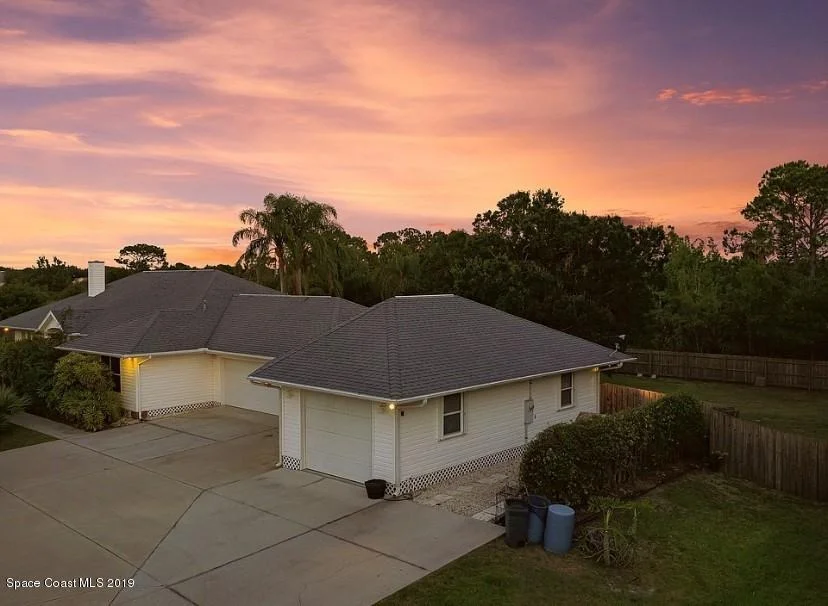 Photo of 4231 Turtle Mound Road