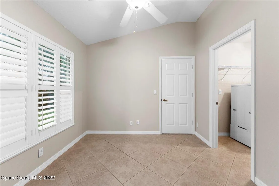 Photo of 840 Tavernier Circle NE