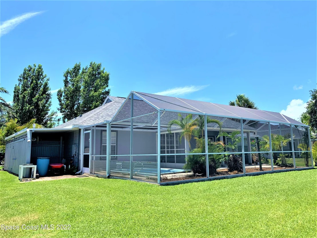 Photo of 1342 Heritage Acres Boulevard