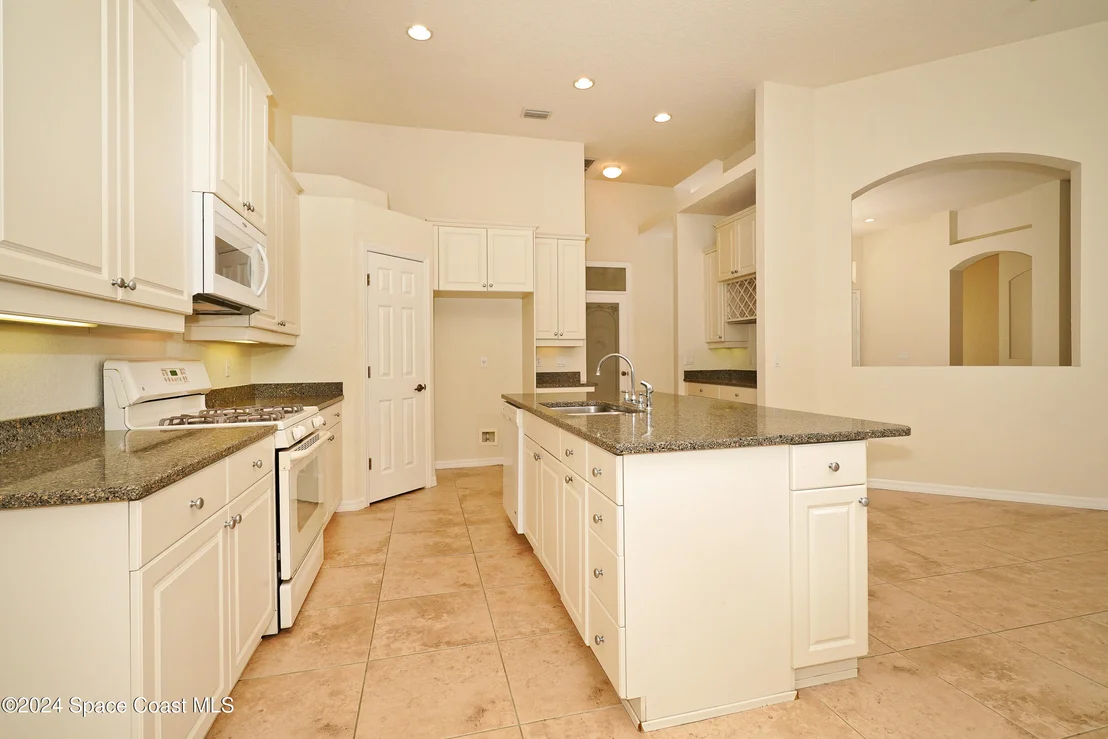 Photo of 4449 Chastain Drive