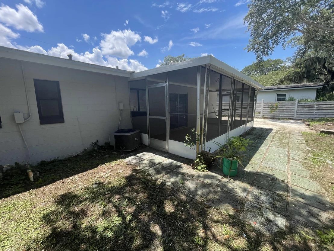 Photo of 1860 Augustine Drive