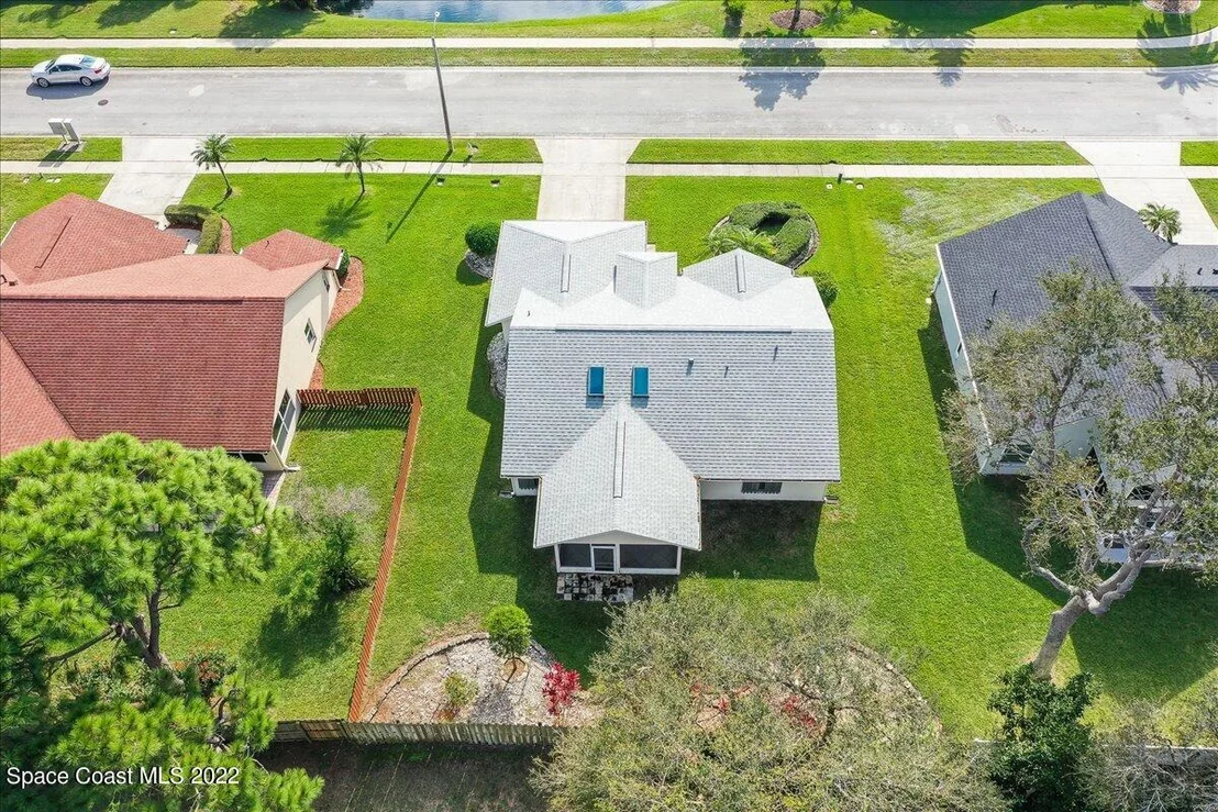 Photo of 958 Tamarind Circle