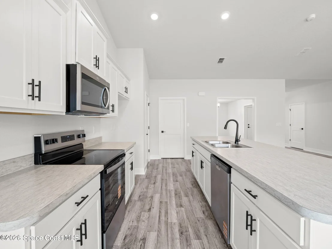 Photo of 2727 Wright Avenue SE