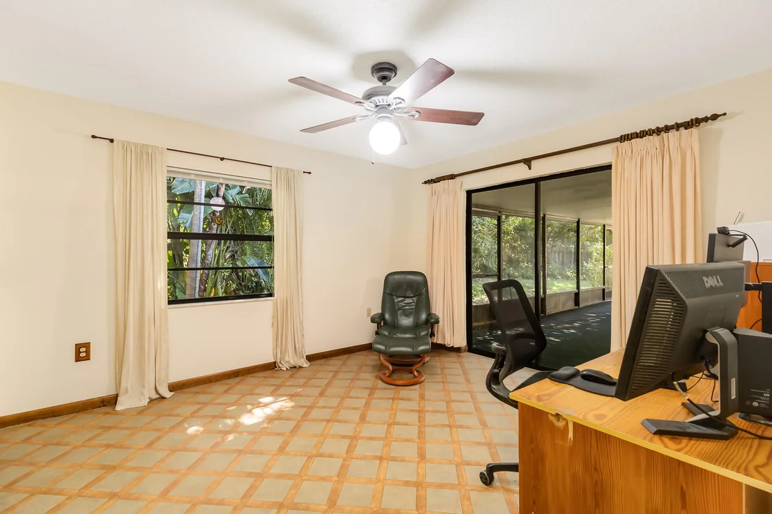 Photo of 313 Banyan