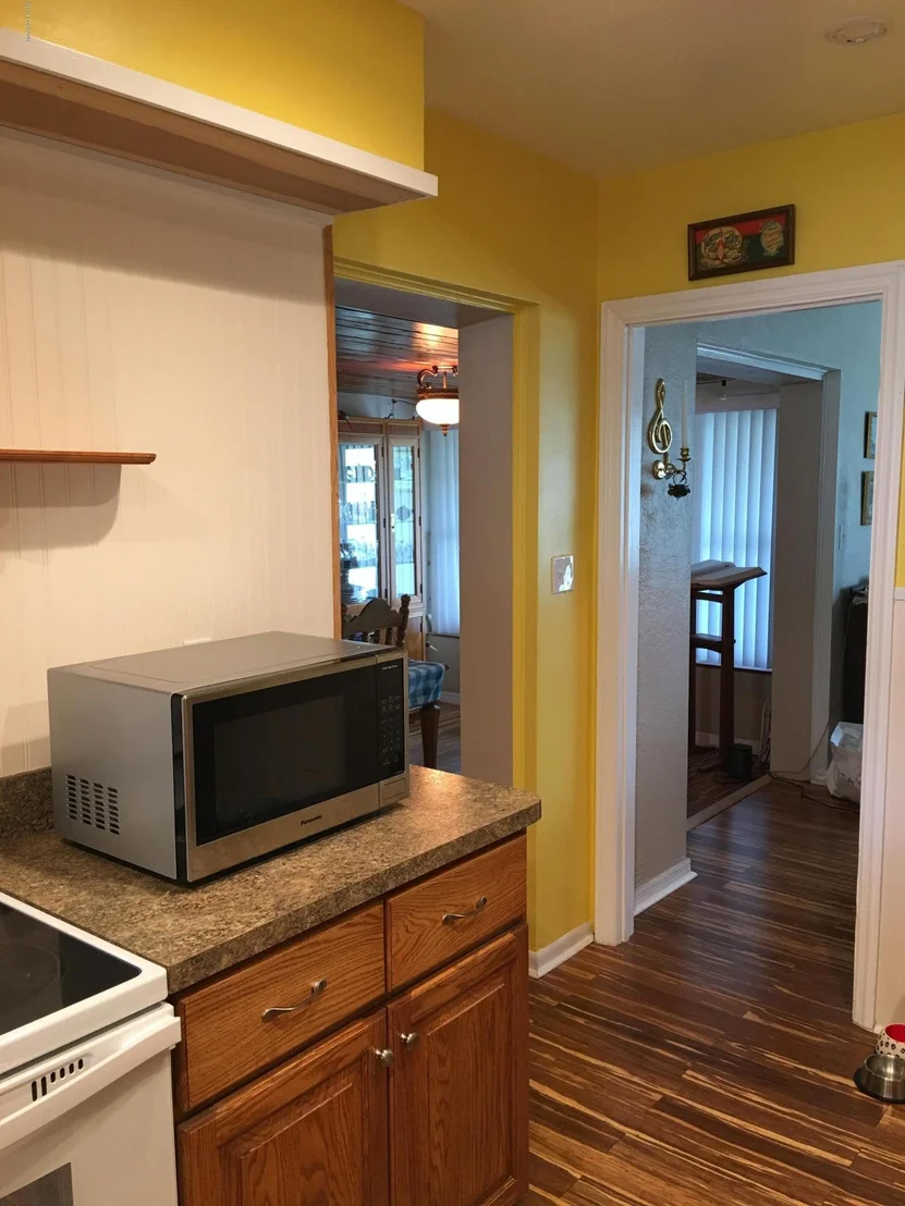 Photo of 694 Ballard Drive