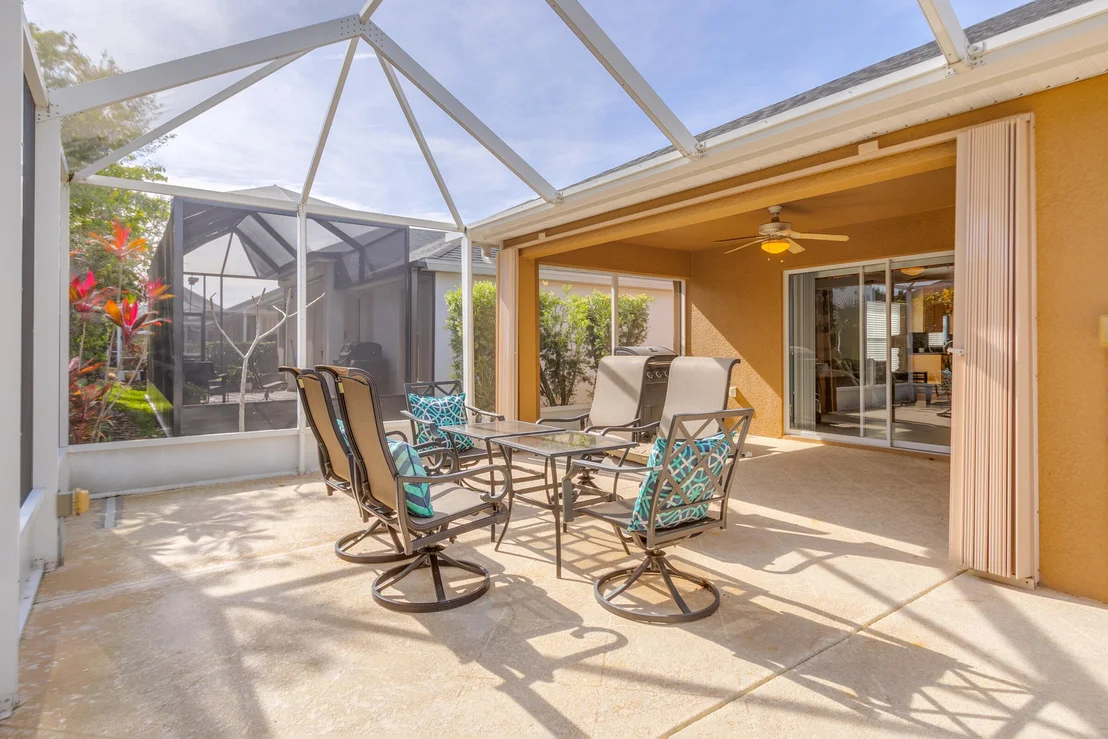 Photo of 7137 Broderick Drive