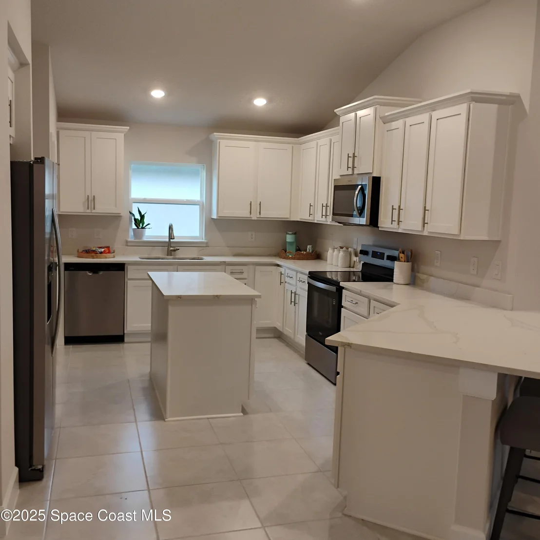 Photo of 1165 Kylar Drive NW