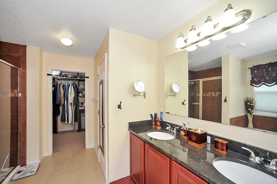Photo of 1716 Litchfield Drive