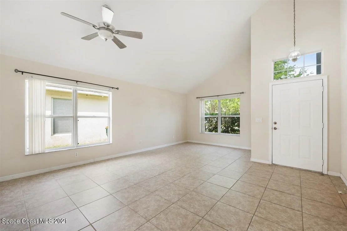 Photo of 1090 Olde Bailey Lane