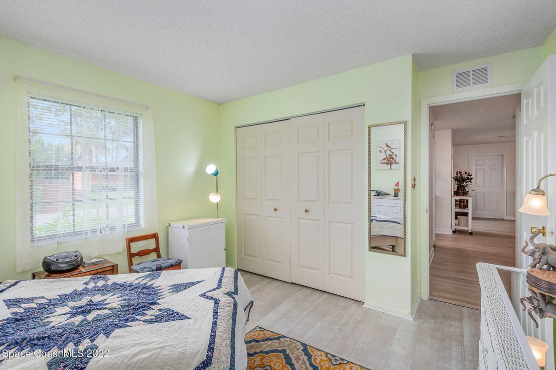 Photo of 5460 Friendly Street