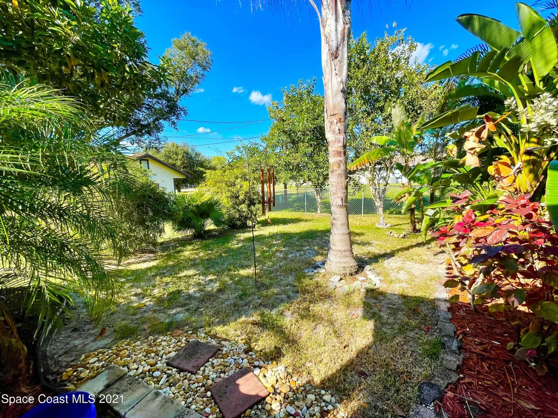 Photo of 7204 Roberts Road