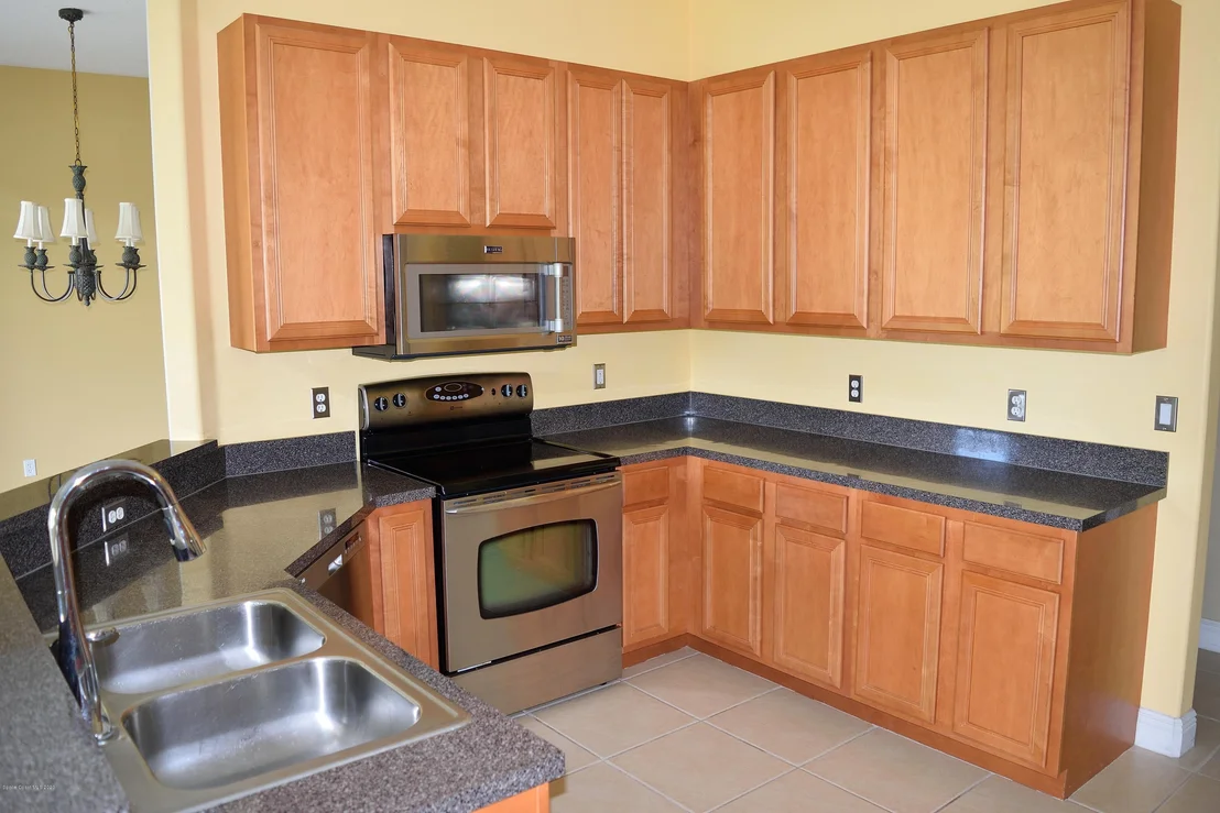Photo of 131 Ridgemont Circle SE