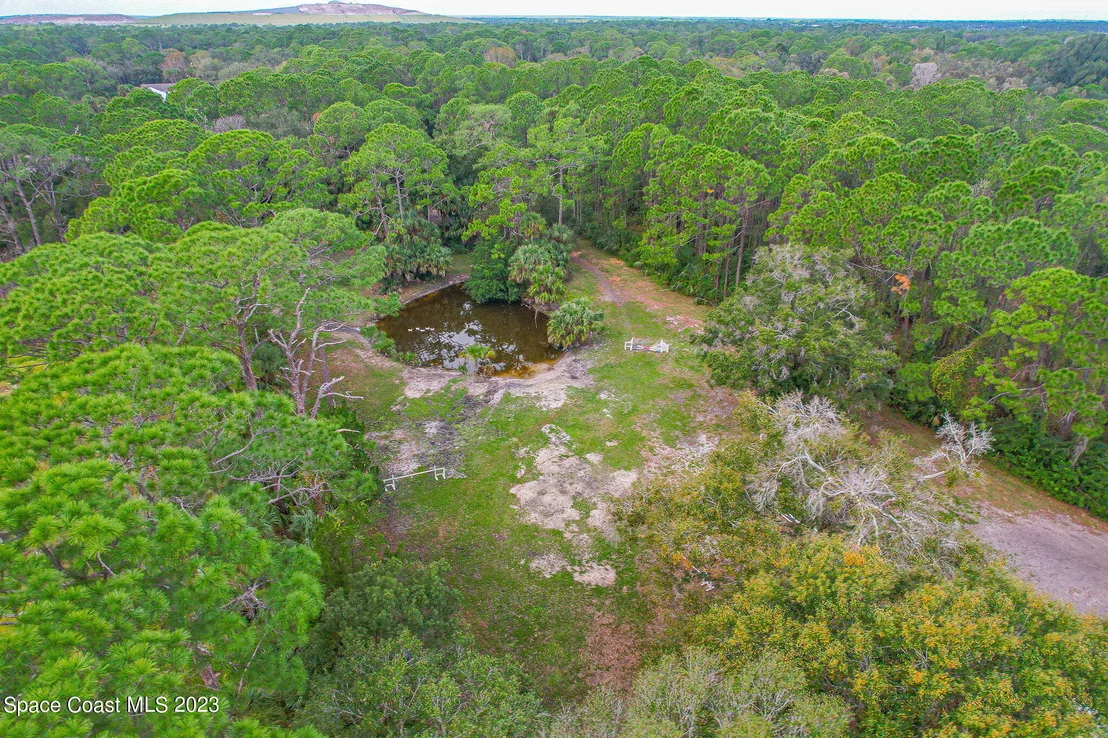 Photo of 2281 Friday Road
