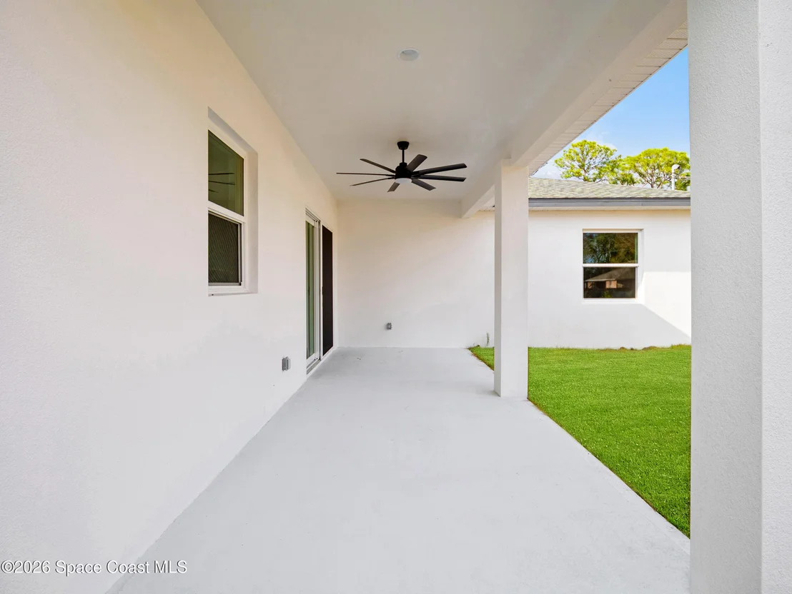Photo of 3051 Eldron Boulevard SE