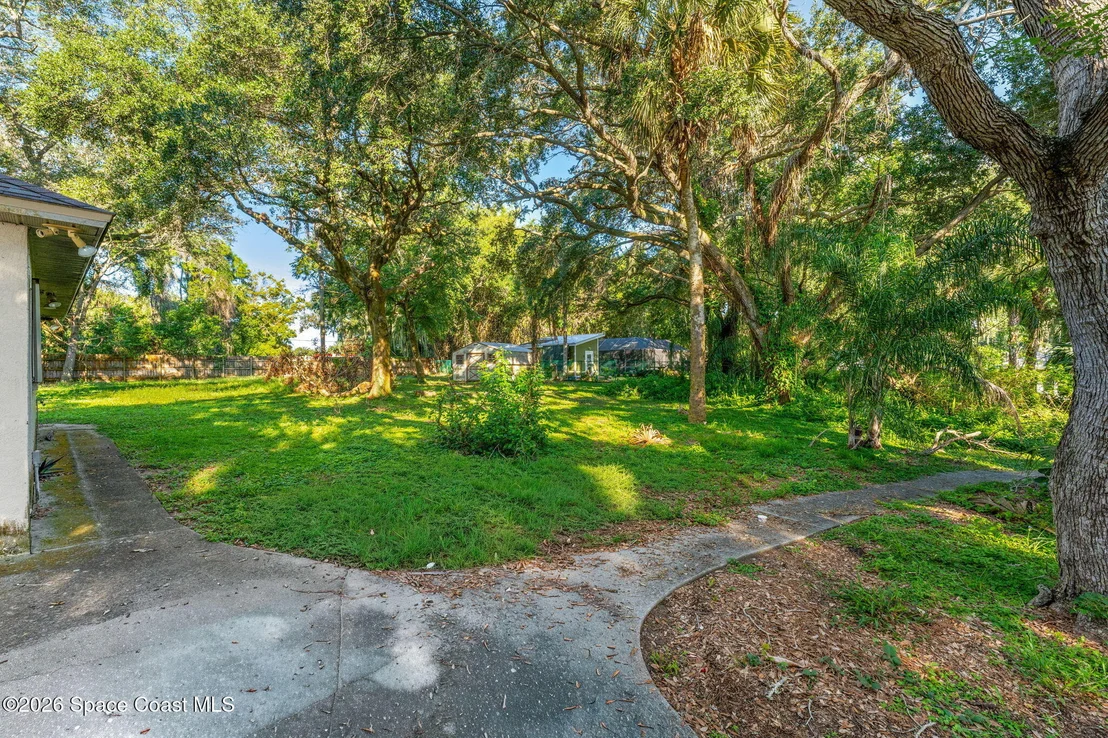Photo of 925 N Indian River Drive