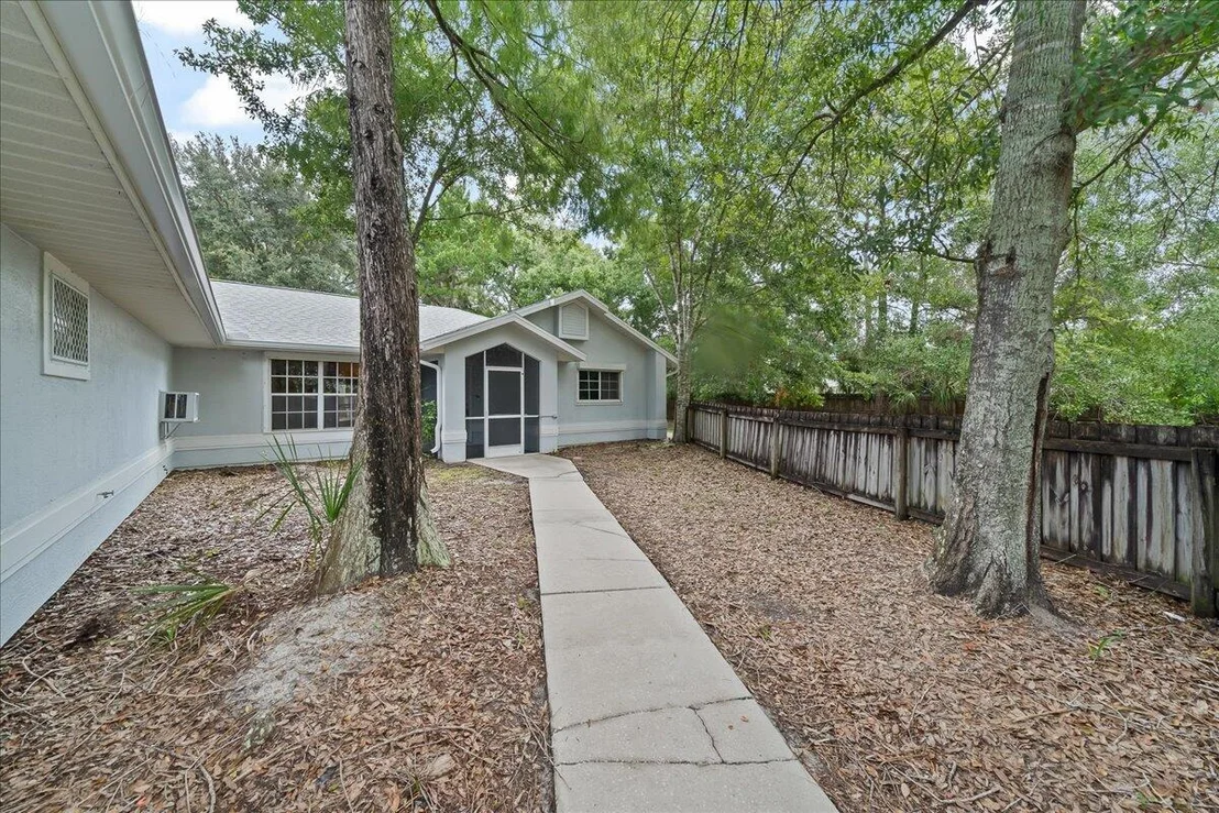 Photo of 2027 Mattison Drive NE