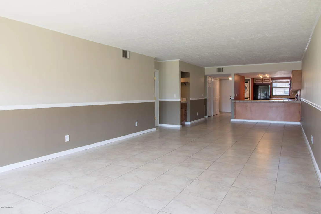 Photo of Unit 1023 at 315 Tangle Run Boulevard