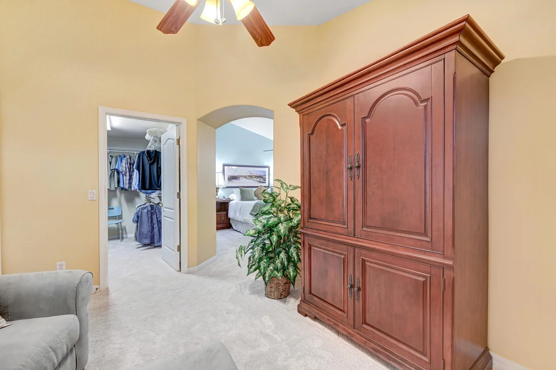 Photo of 7168 Broderick Drive
