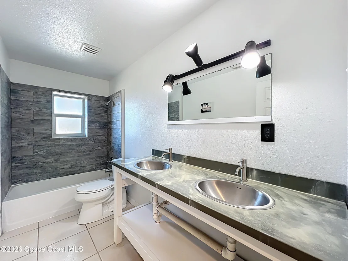 Photo of 2940 Flounder Creek Road