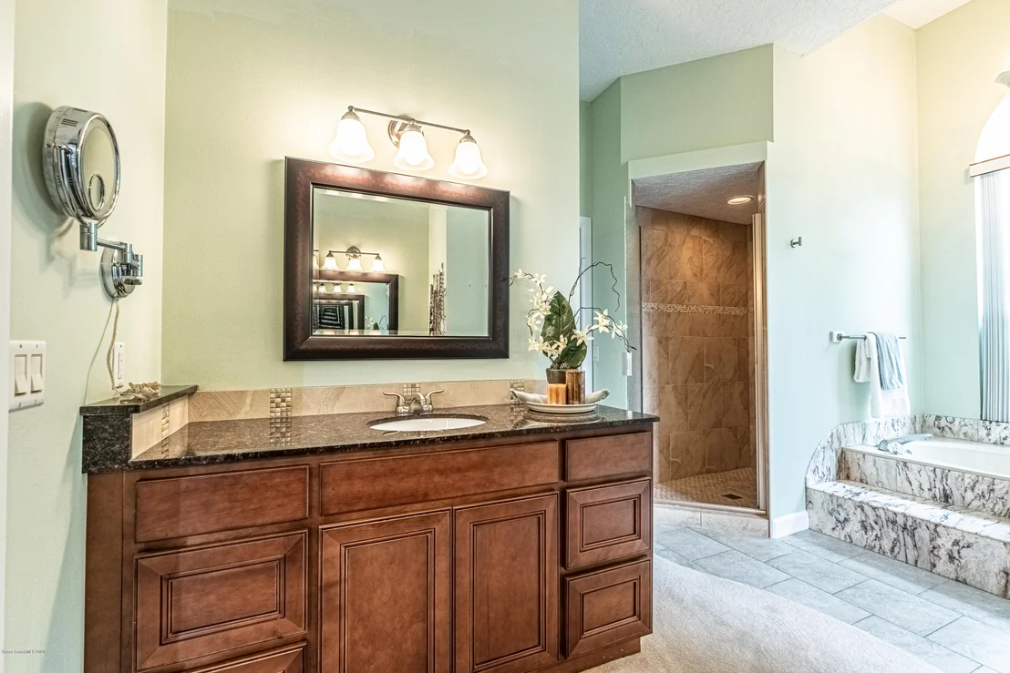 Photo of 1012 Spanish Wells Drive